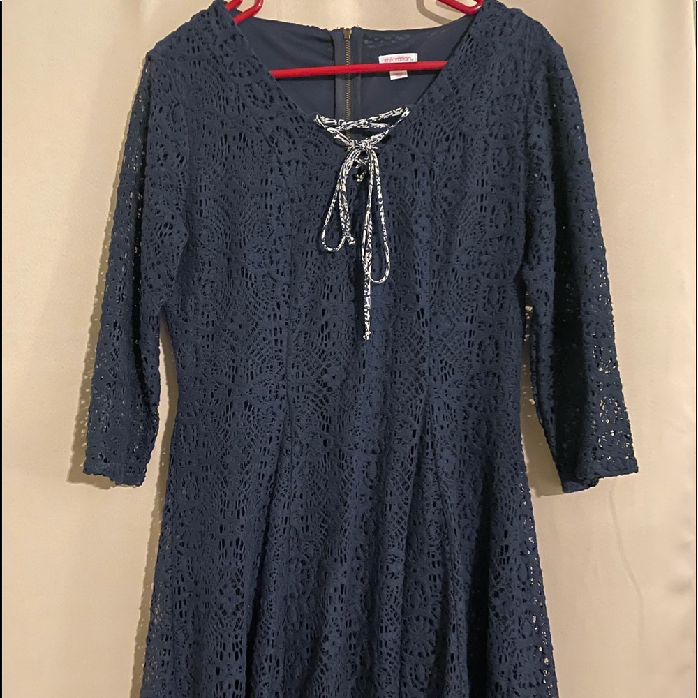 Xhilaration size large zipper back. Super cute